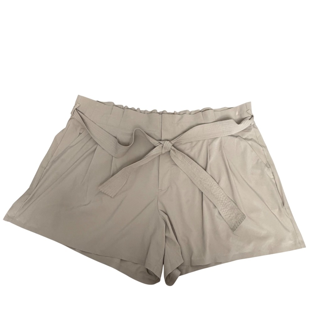 Athleta Skyline Short II Womens Size 26 Beige Tan High Rise Tie Waist Pleated